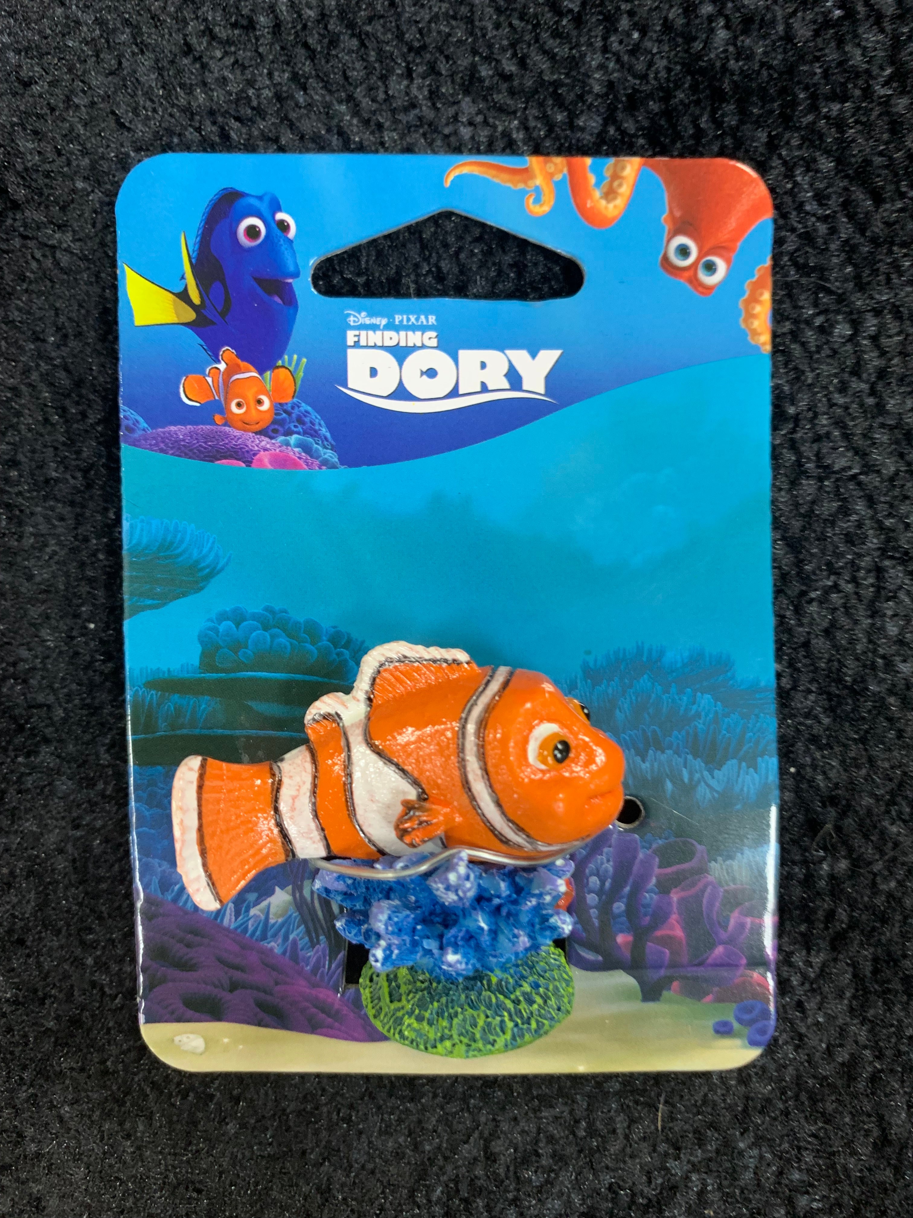 Disney Finding Dory Nemo And Marlin With Coral Aquarium Statue