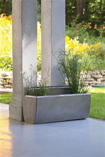 Laguna Patio Pond, 91.5 x 36 x 46 cm (36" x 14" x 18")