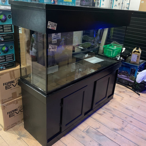 Aquarium stand outlet and canopy
