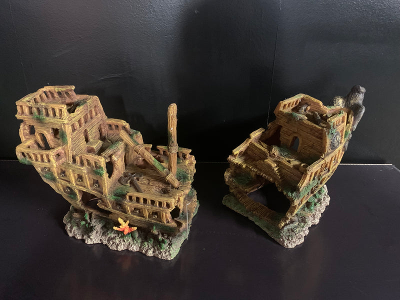 Medieval Battleship (2 Piece) - Medium Aquarium Ornament